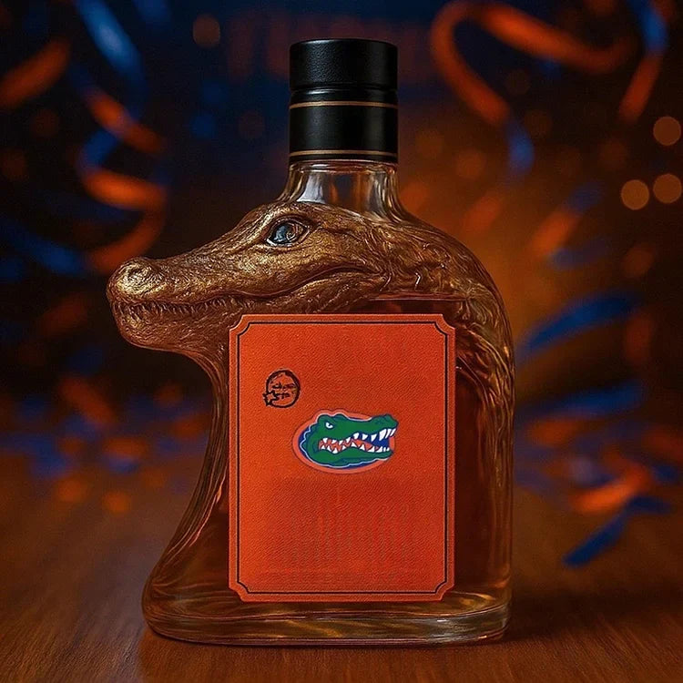 Crocodile-shaped whiskey decanter